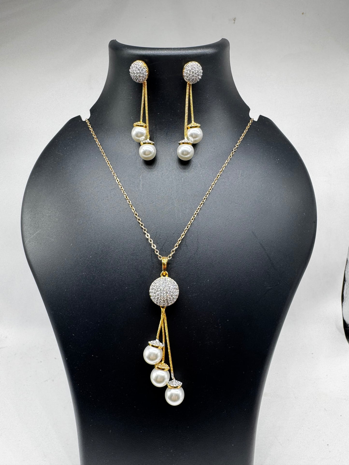 Gold Tone Pearl Drop Pendant Set – Elegant Long Necklace with Matching Earrings