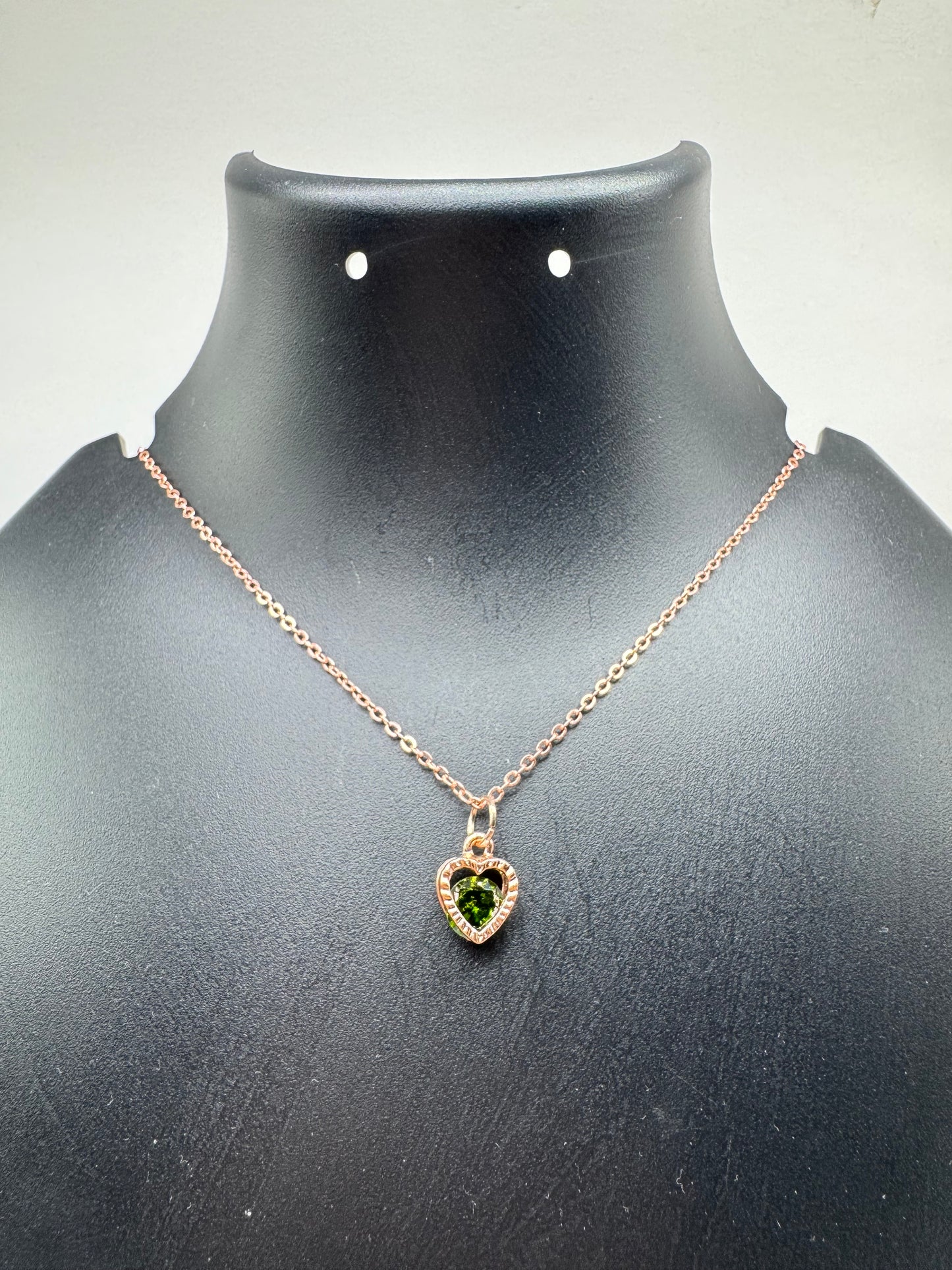 Emerald Double Heart Pendant Necklace