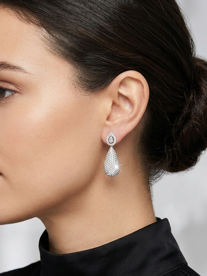 Elegant Teardrop Dangle Earrings