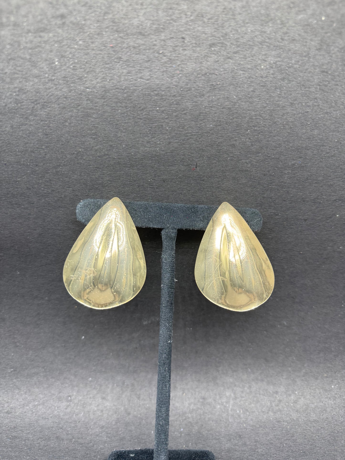 Elegant Glossy Teardrop Gold Statement Earrings