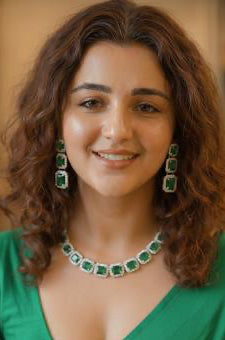 Beautiful american diamond necklace & earring set with rhodium plating