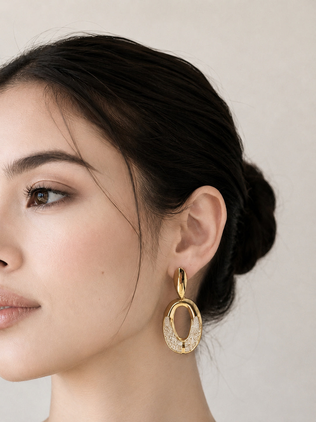 Midnight Elegance Gold Drop Earrings