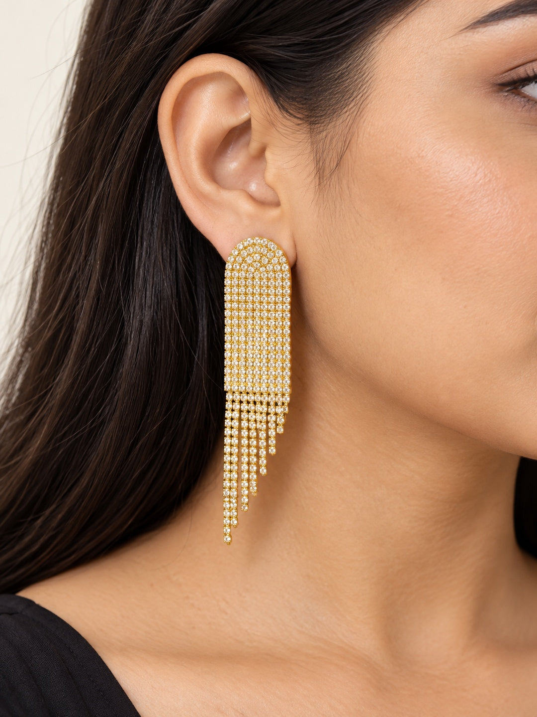 ELVION Gold Arched Fringe Earrings — Close-up detail