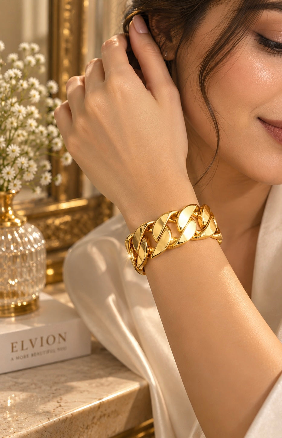 Elvion Luxe Cuban Link Bracelet – Premium 18K Gold Plated Statement Bracelet for Women