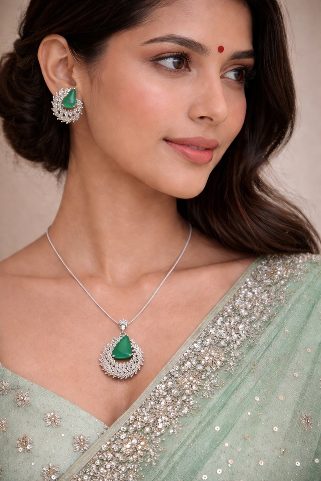 Emerald Blossom Pendant Necklace & Earrings Set