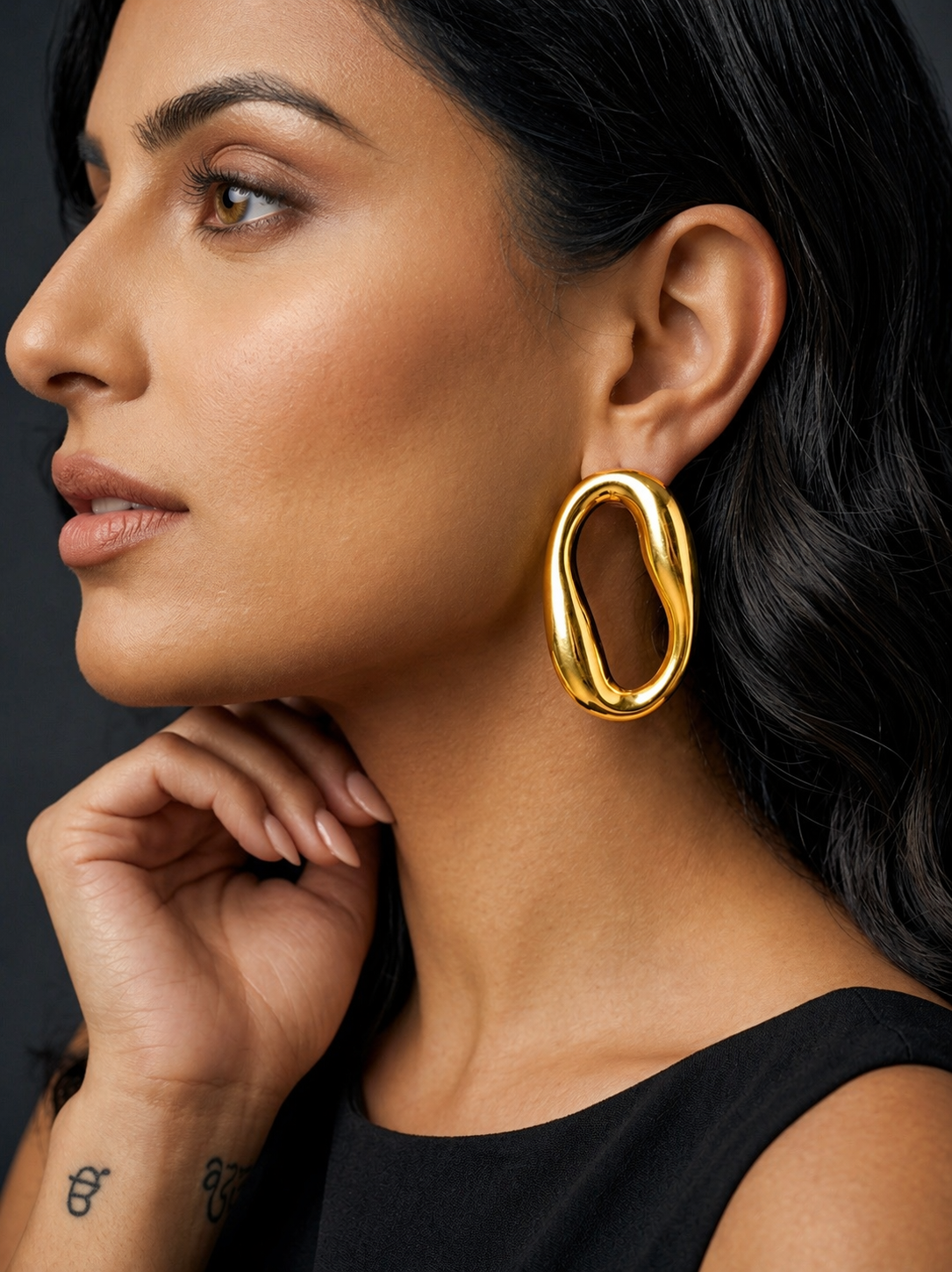 Elegant Oval Hollow Glossy Gold Statement Earrings