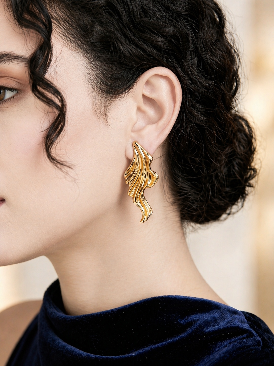 Elegant Sculpted Wave Gold Earrings