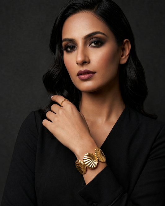 Elegant Full Gold Shell Leaf Statement Bracelet