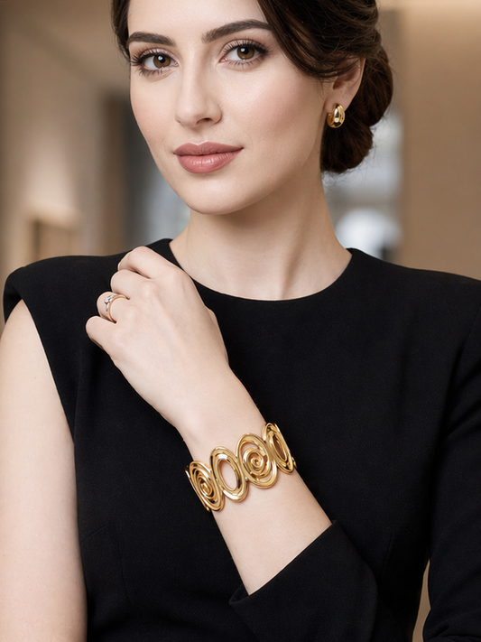 Golden Spiral Statement Bracelet for Women – Elegant Luxury Cuff Bracelet ￼
