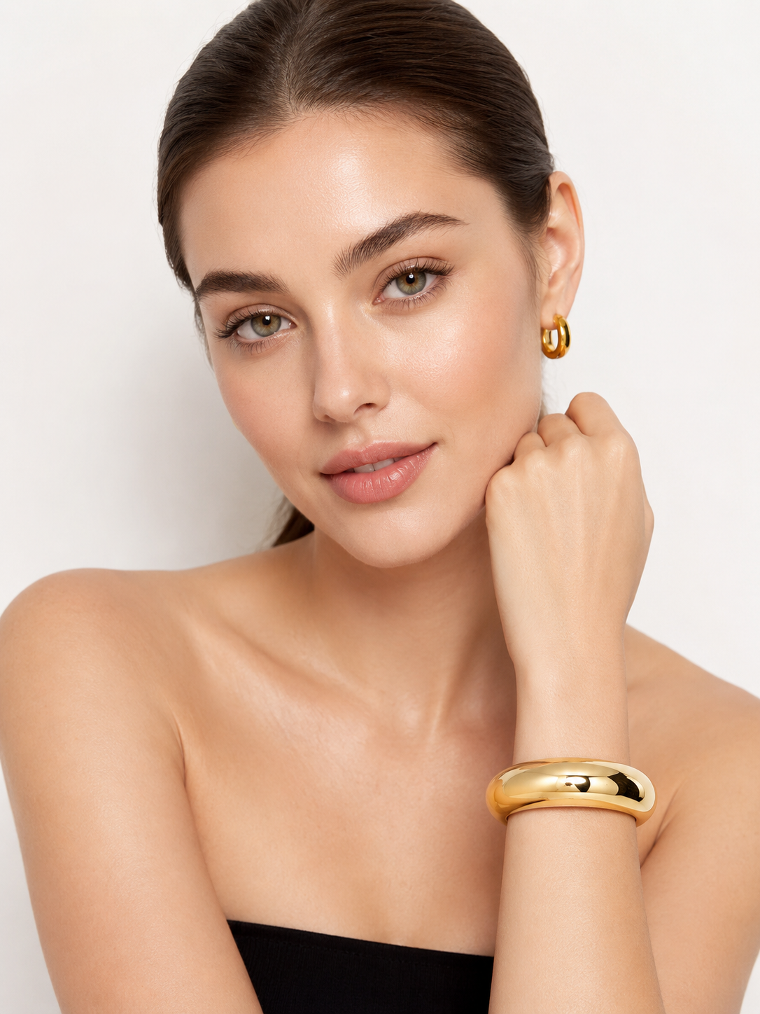 Minimal Gold Dome bracelet – Sleek Modern Statement