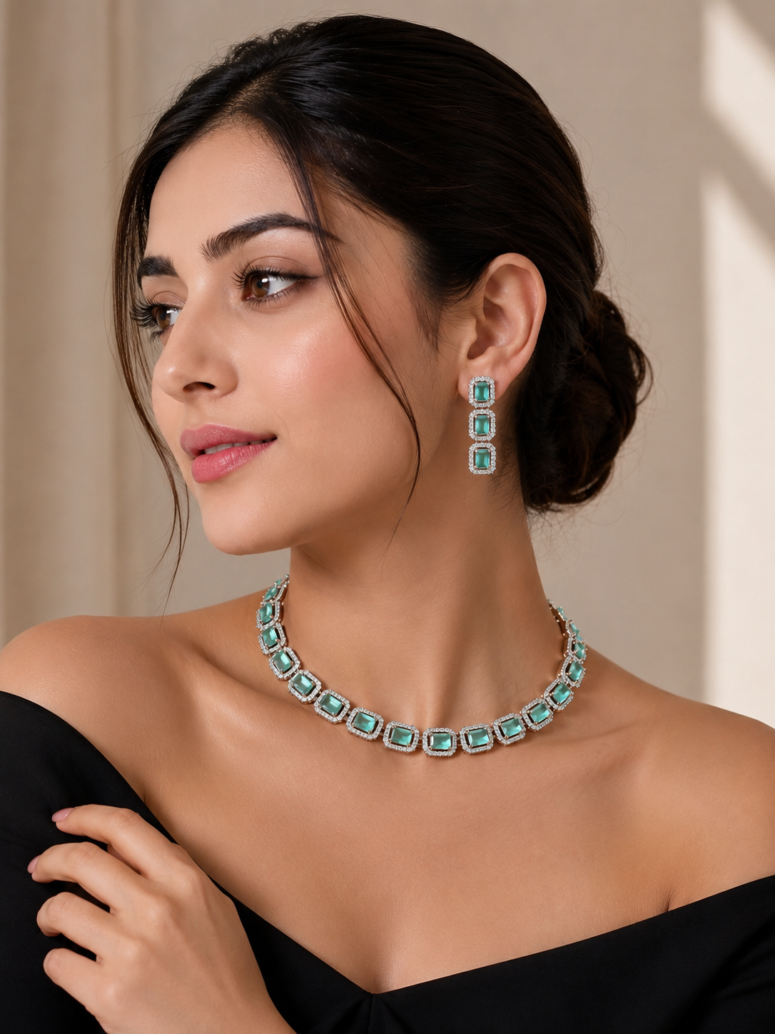 Emerald Radiance Necklace & Earrings Set – Luxury Statement Jewelry