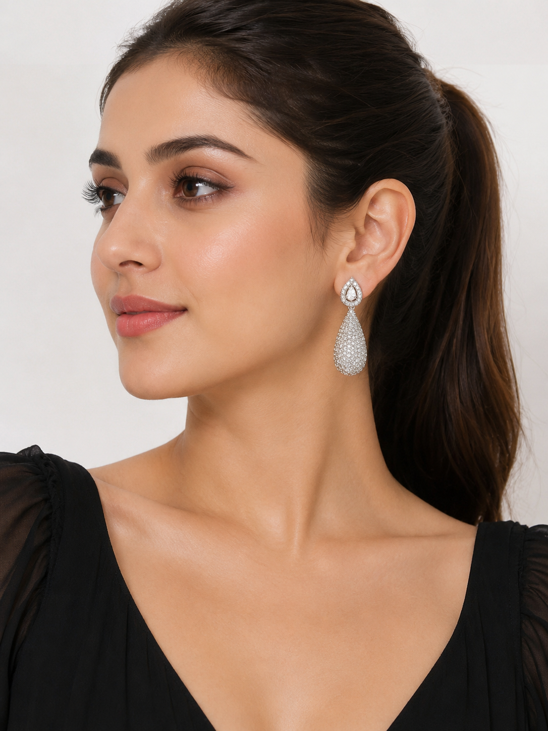 Elegant Teardrop Dangle Earrings