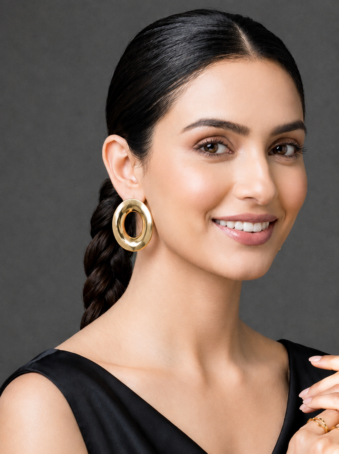 Classic Glossy Round Gold Hoop Earrings