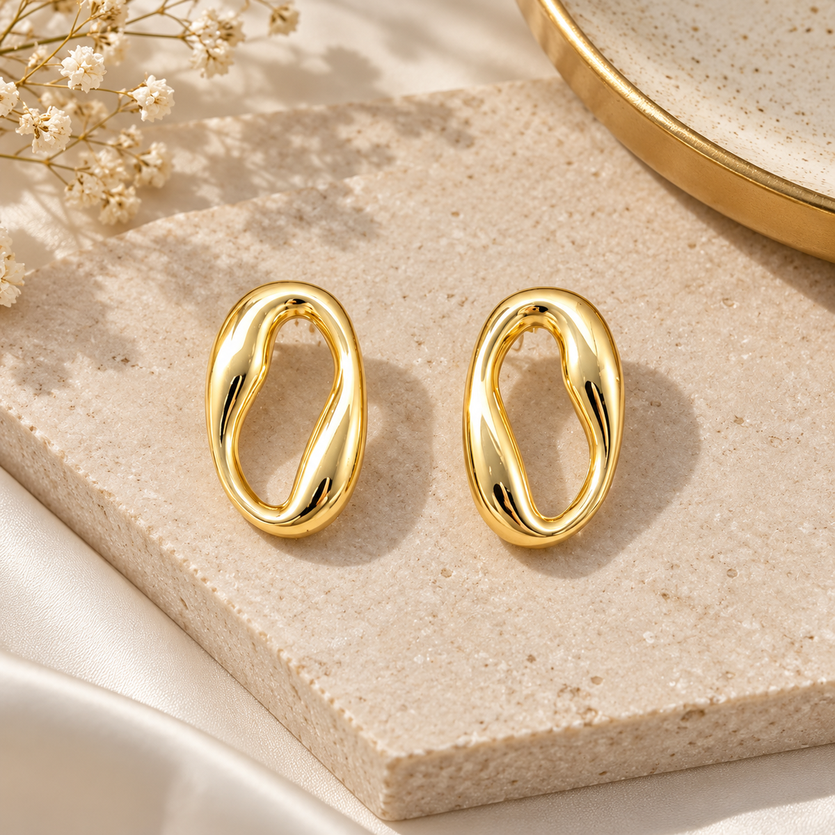 Elegant Oval Hollow Glossy Gold Statement Earrings