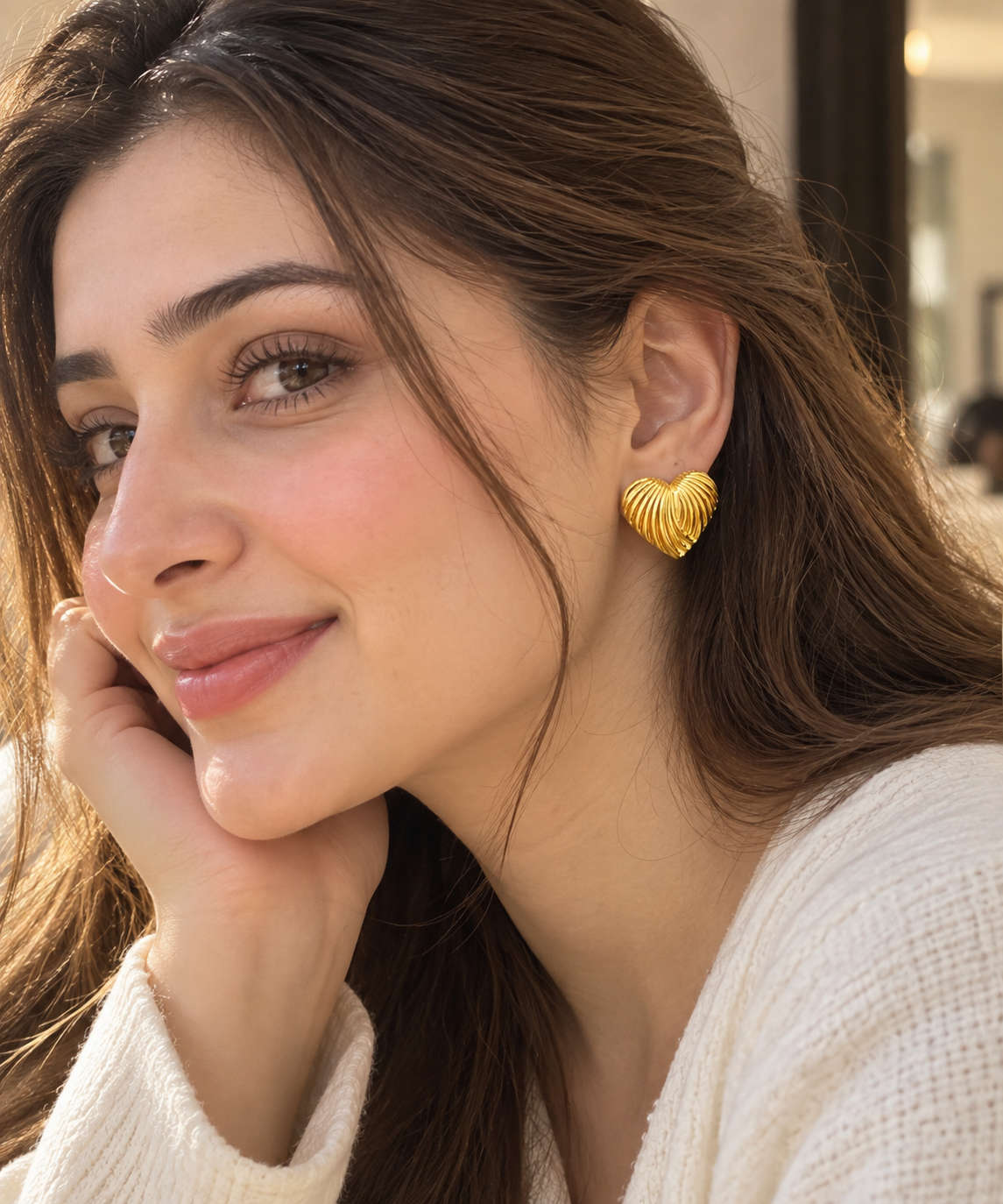 Elegant Textured Heart Gold Stud Earrings