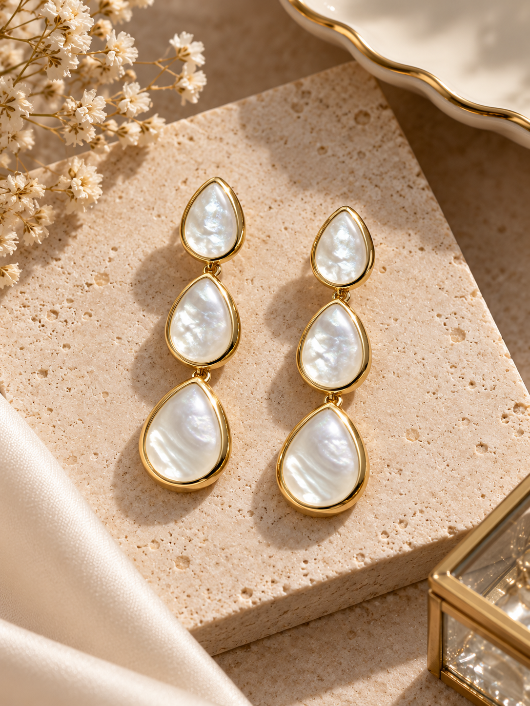 Luna Pearl Cascade Drop Earrings – Gold Finish