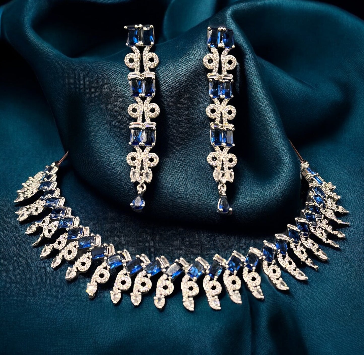 Ocean Shine Necklace And Earring Set