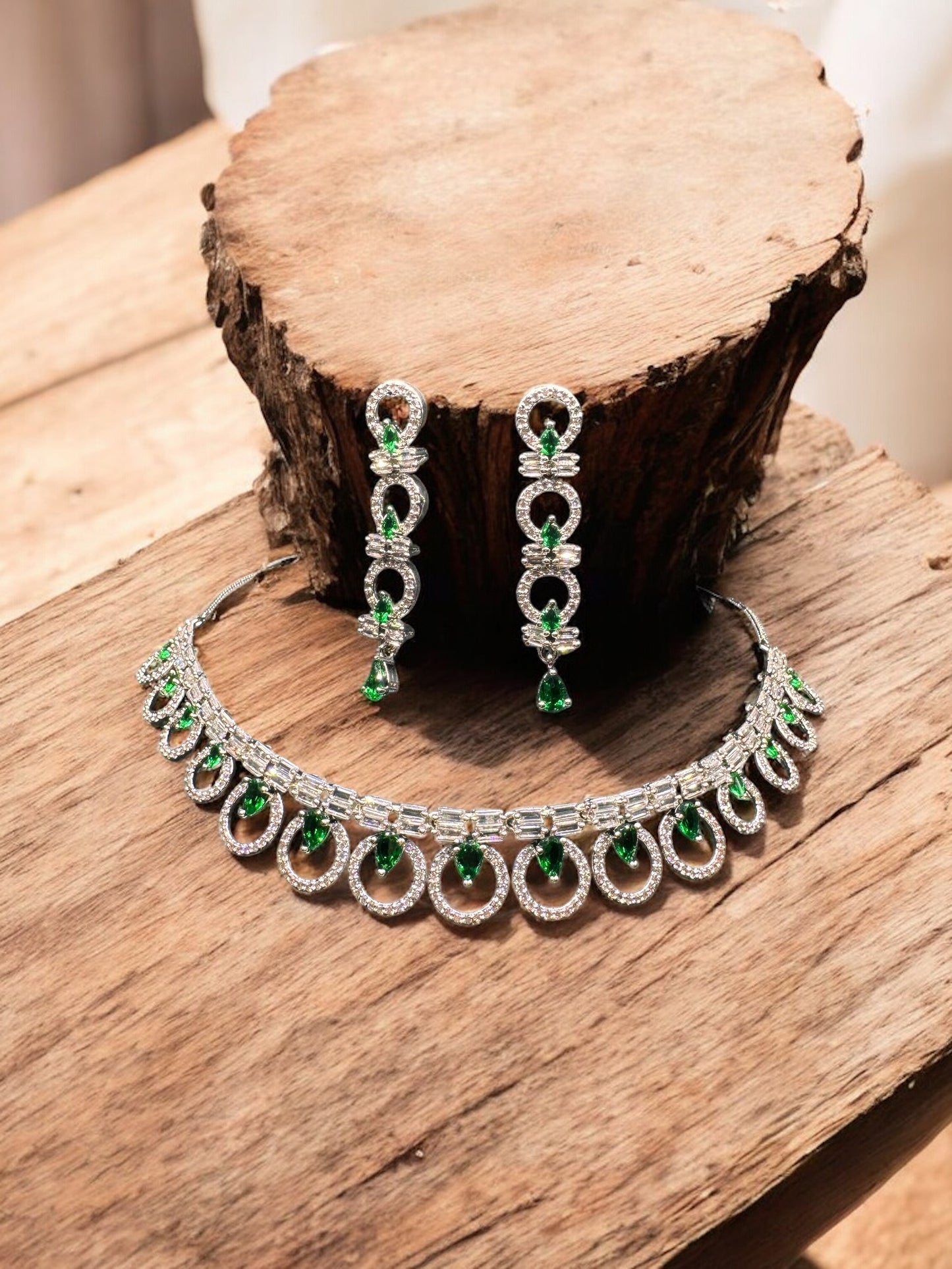 Green Spark Necklace And Earrings